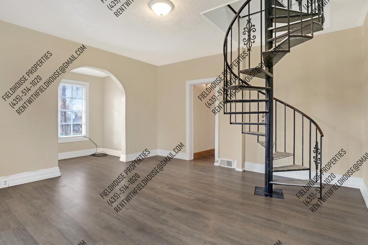 340 N 300 E #1 - Photo 5 of 23