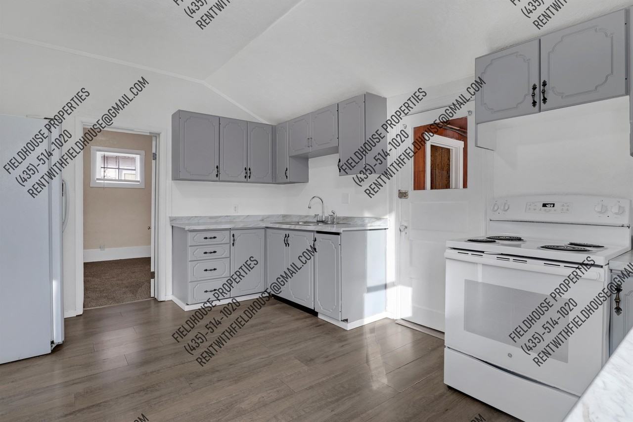 340 N 300 E #1 - Photo 7 of 23
