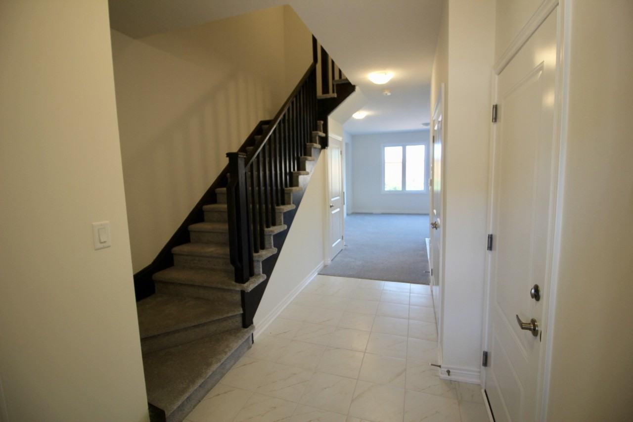 58 Stern Dr #1 - Photo 4 of 19