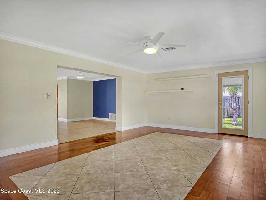 193 Eden Ave #1 - Photo 3 of 10