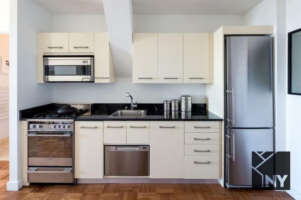 Exchange Pl #2019 - Photo 3 of 10