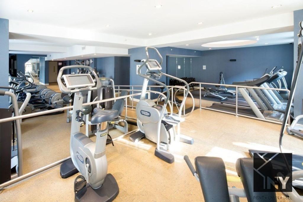 Exchange Pl #2019 - Photo 5 of 10