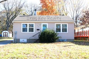 2201 S Claremont Ave #1 - Photo 1 of 1