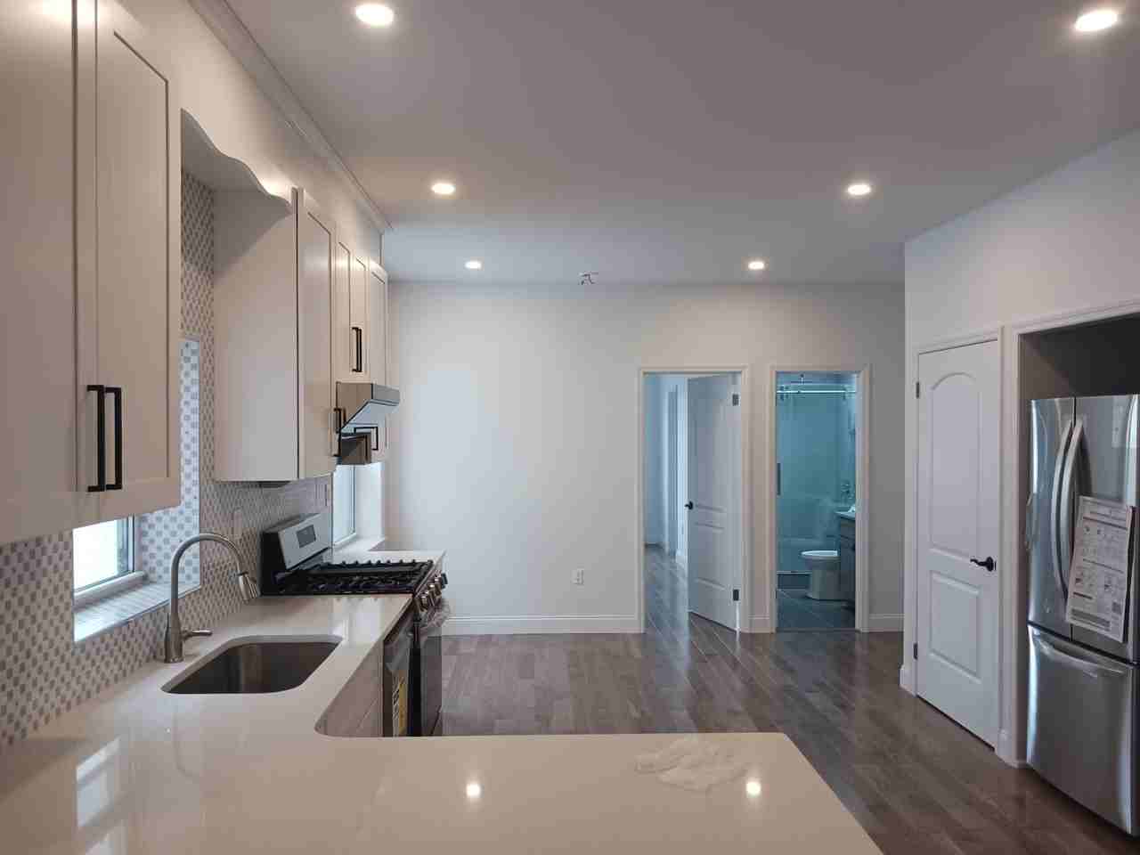 51 Bay 40th Street 2F - Photo 3 of 16