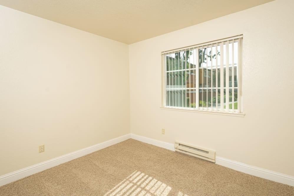 2811 Mckee Rd - Photo 2 of 16