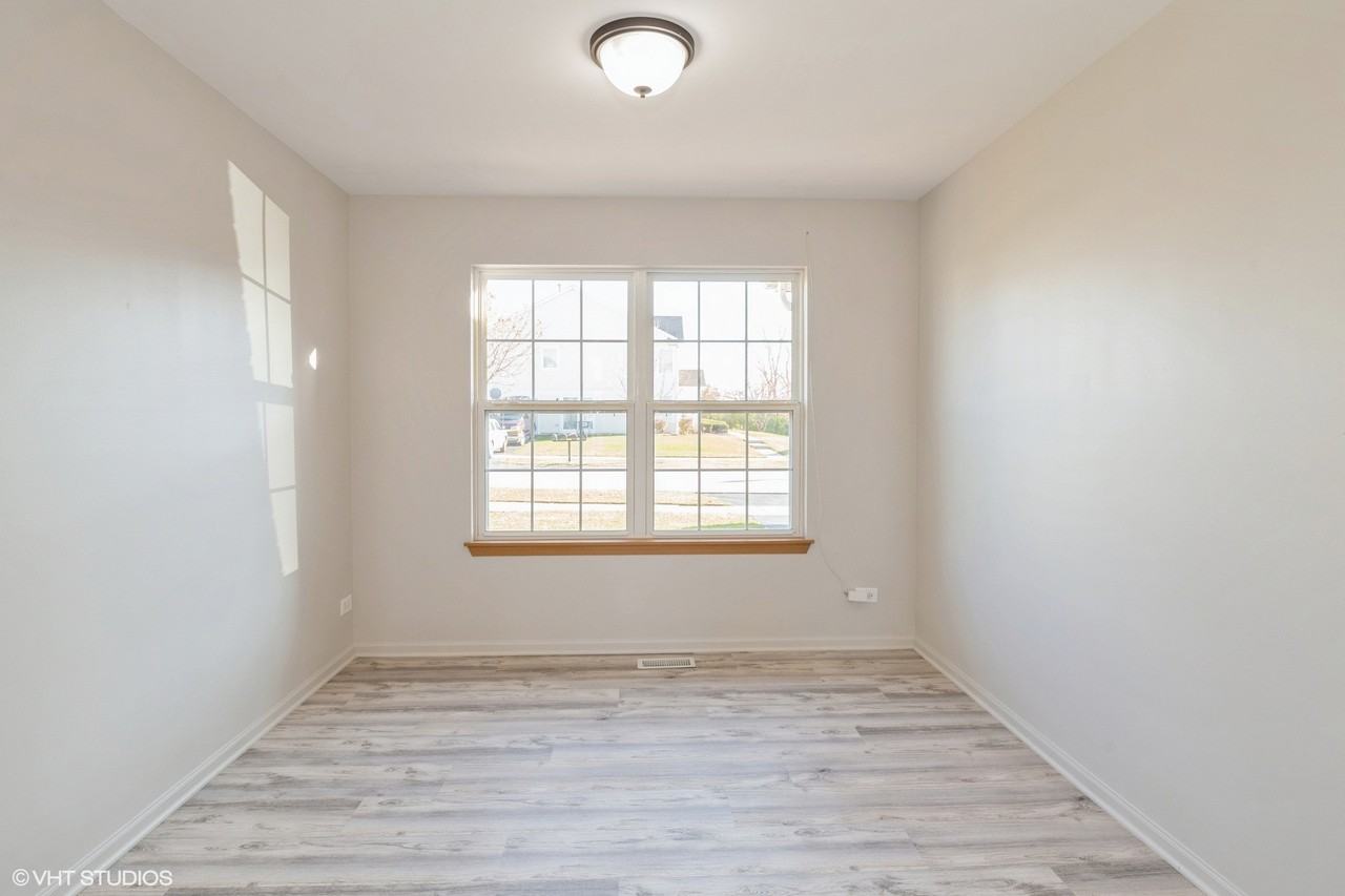 39112 North Aberdeen Lane - Photo 6 of 14