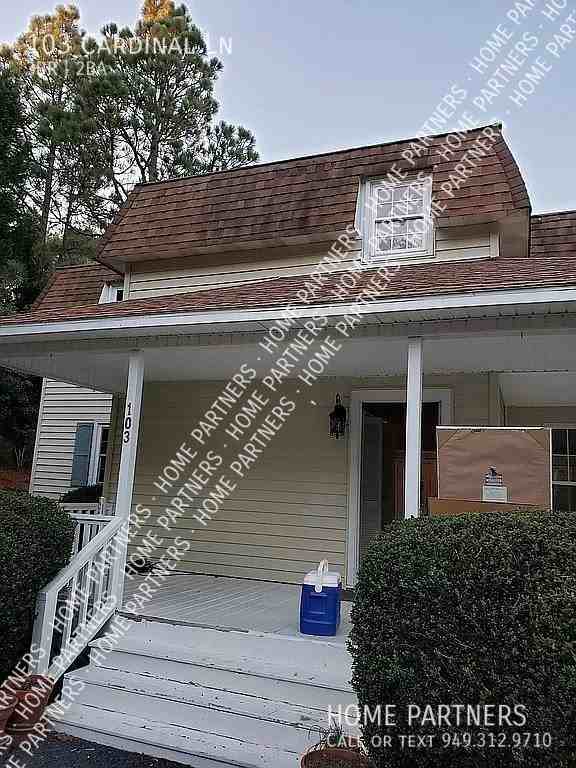 103 Cardinal Ln - Photo 3 of 38
