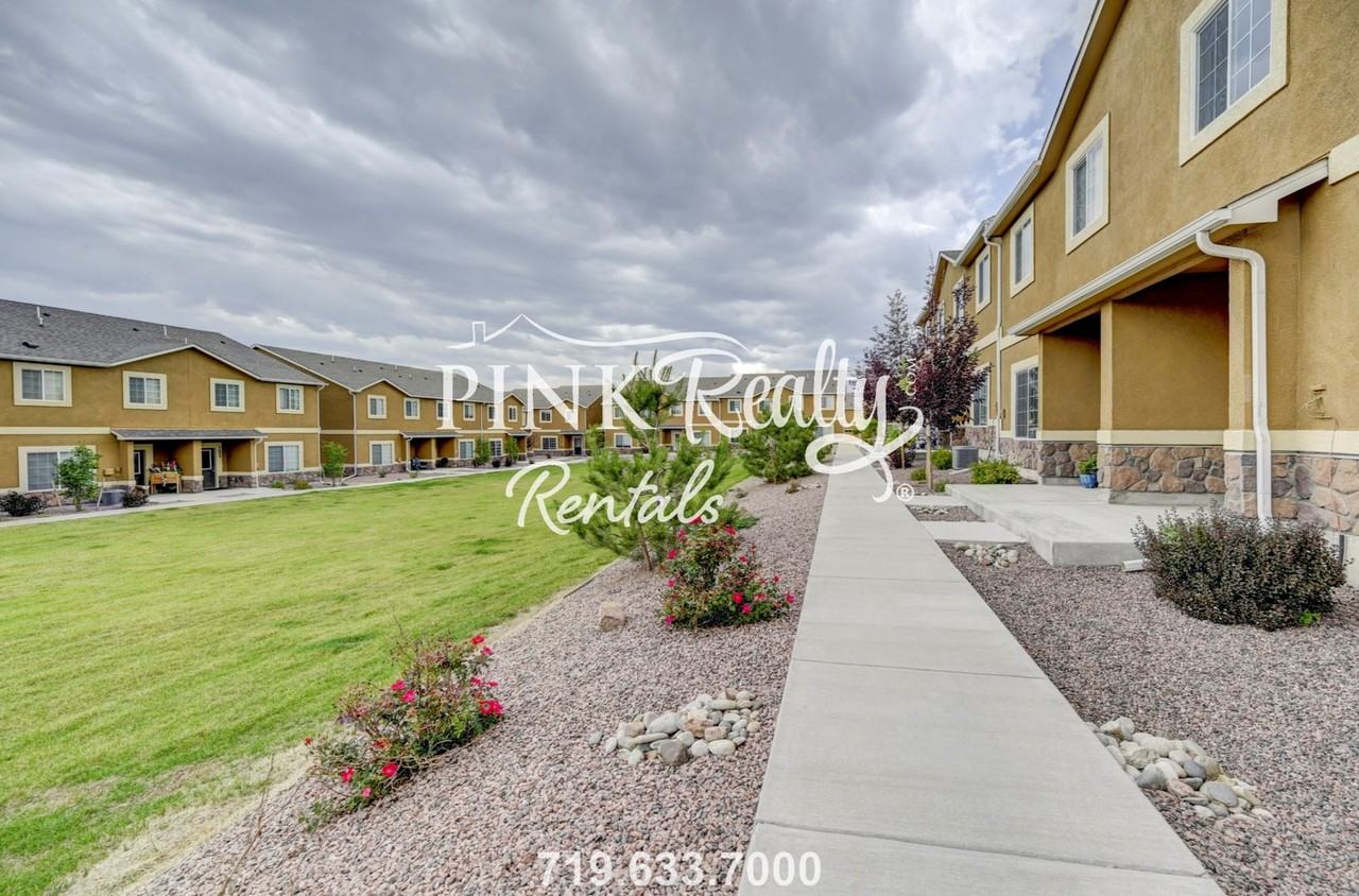 7577 Black Spruce Hts - Photo 5 of 29