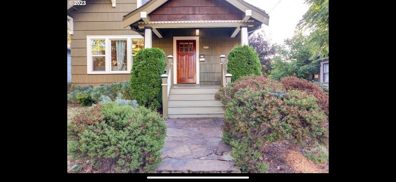 4631 Se 20Th Ave - Photo 2 of 40
