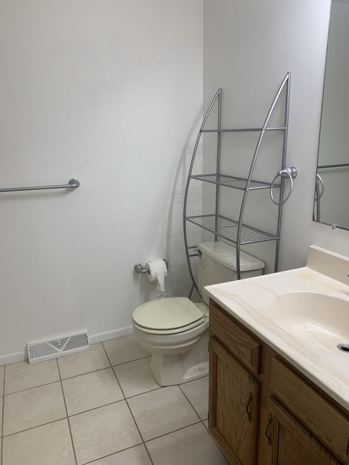 118 W Olive St #NA - Photo 3 of 16