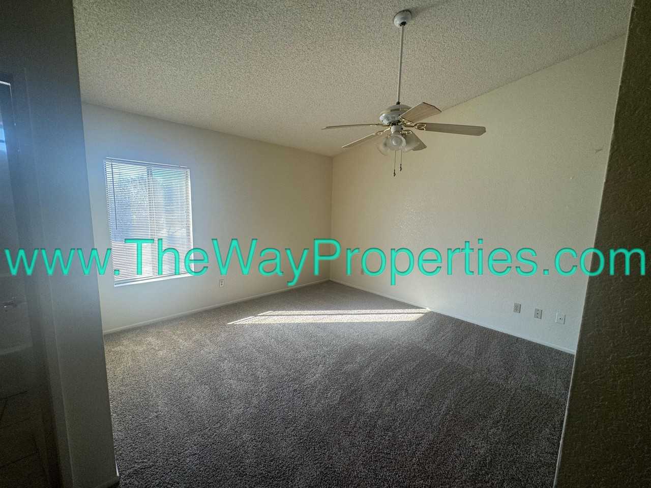 10660 Cottonwood Ave #1 - Photo 4 of 10