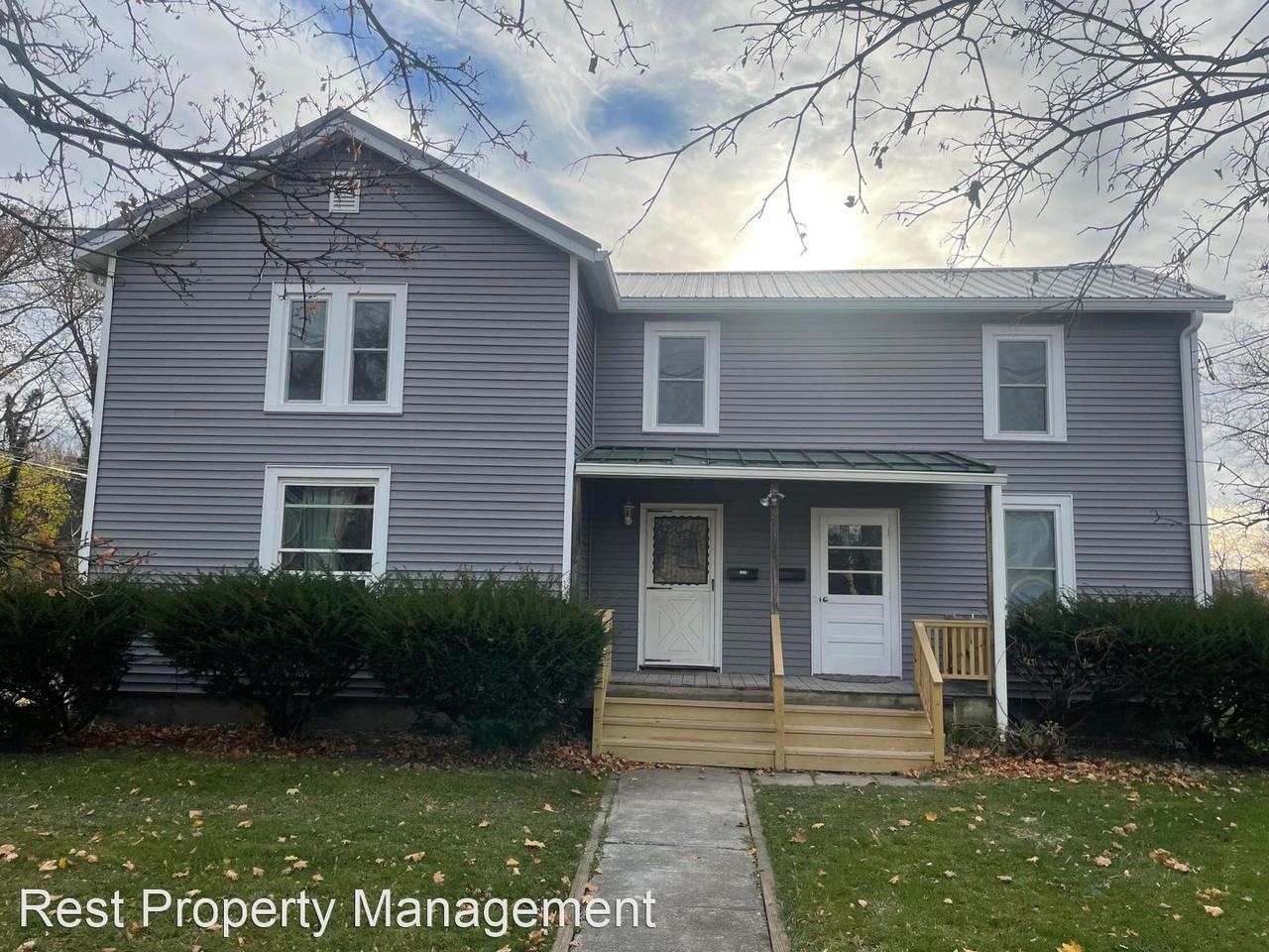 137 East Main St - Photo 2 of 23