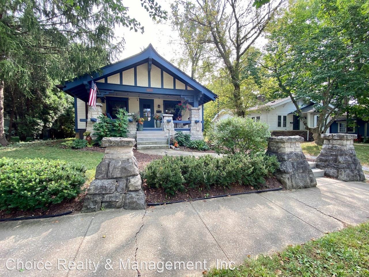 722 E University St - Photo 2 of 22