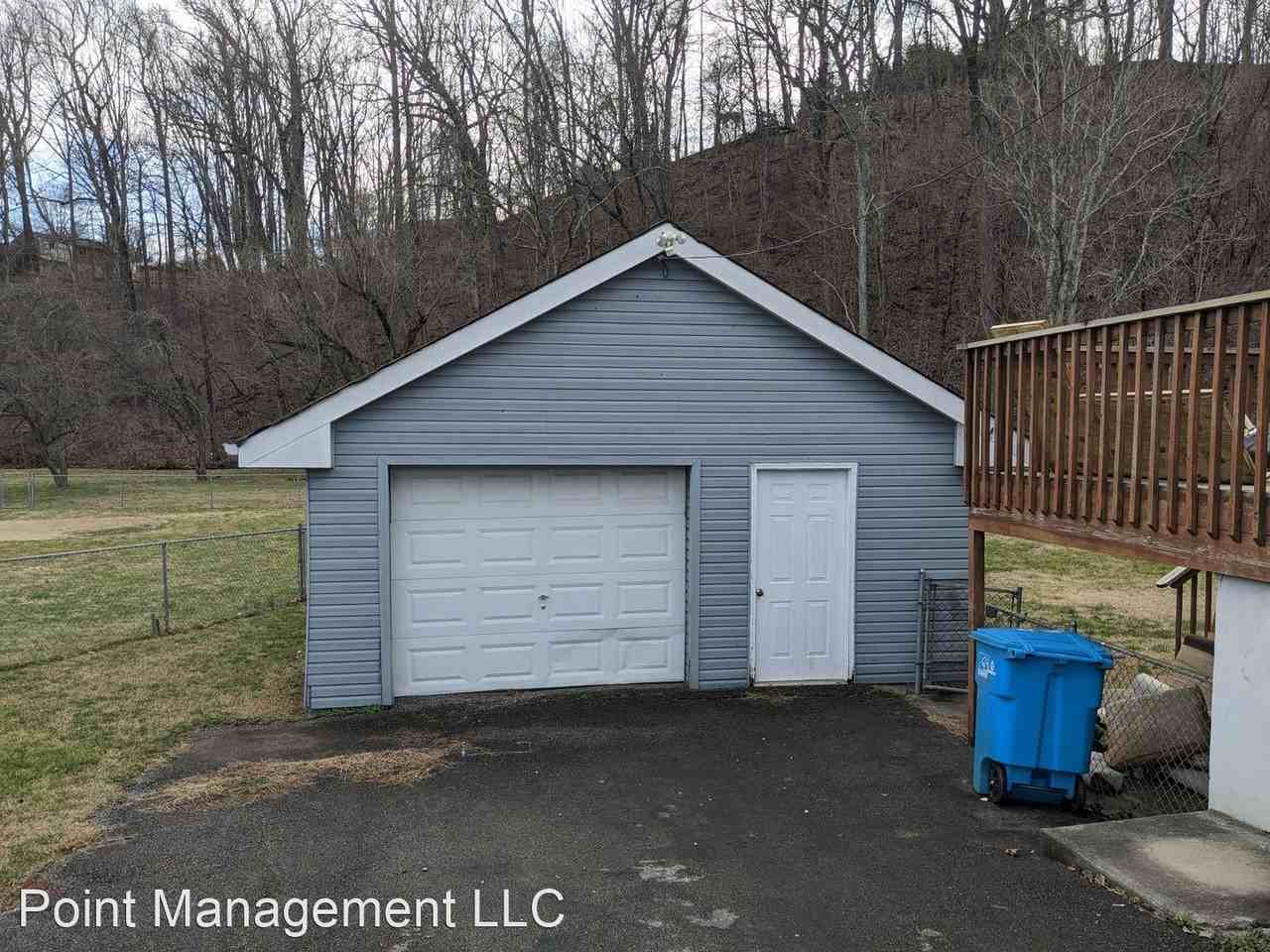 2108 Laura Rd Nw - Photo 2 of 10