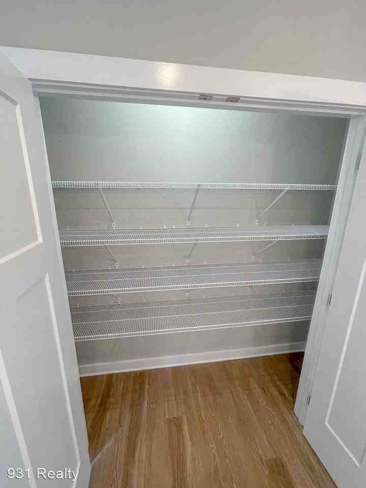 310 Honeycomb Ct - Photo 3 of 27