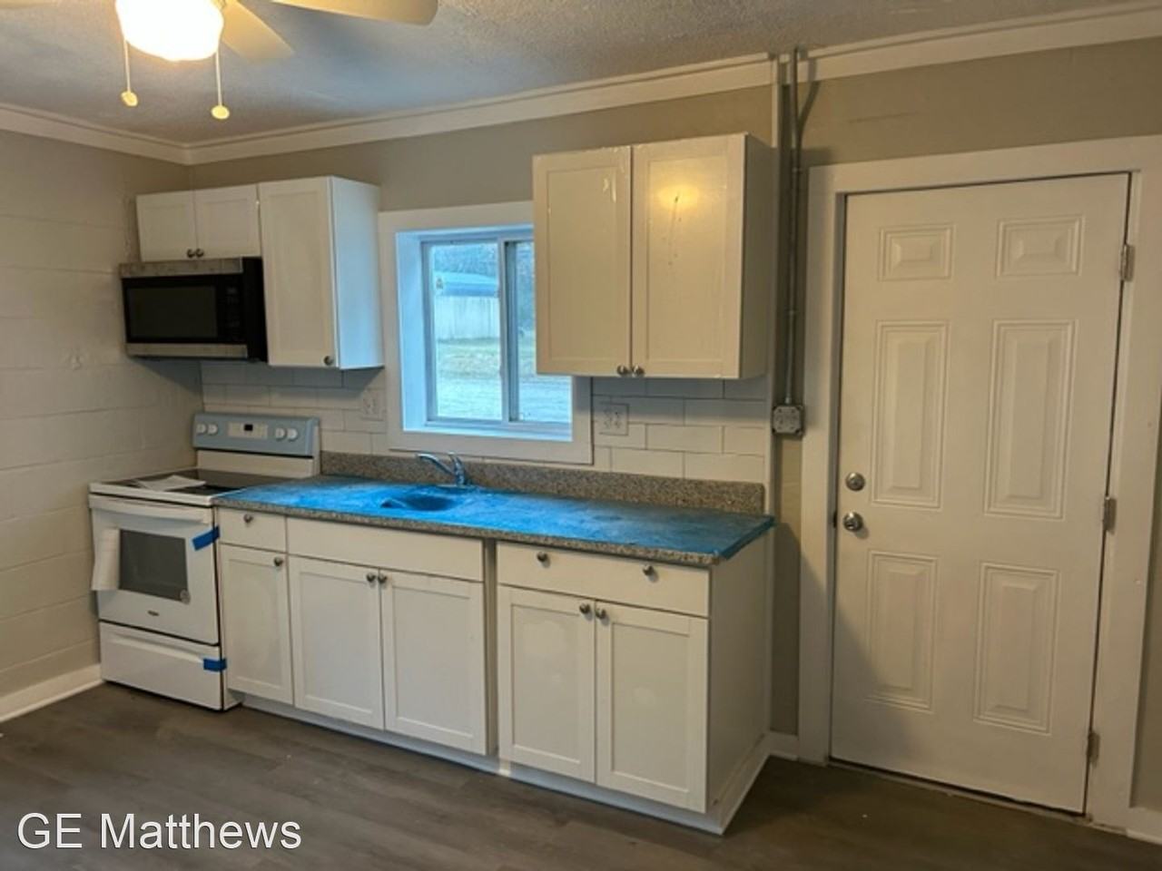 25617 Weakley Rd - Photo 3 of 12