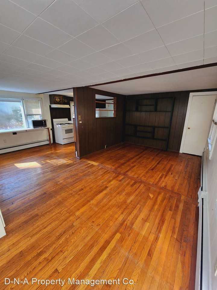 871 - 873 Lower Swiftwater Rd - Photo 3 of 7