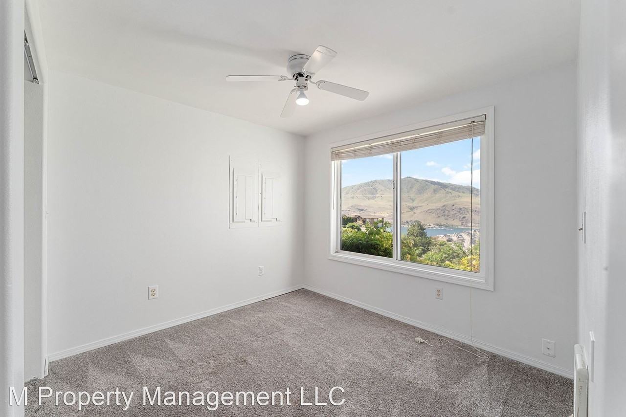 118 Long Dr - Photo 3 of 12