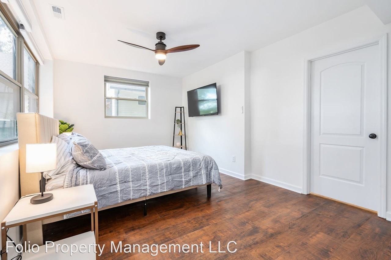 2222 Iytle Street SE - Photo 3 of 22