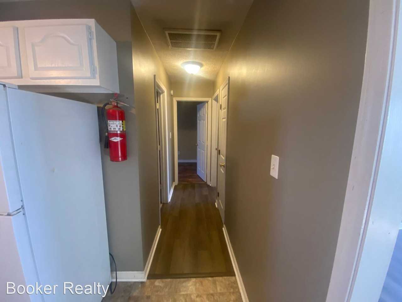 505 N 3rd St - Photo 3 of 6