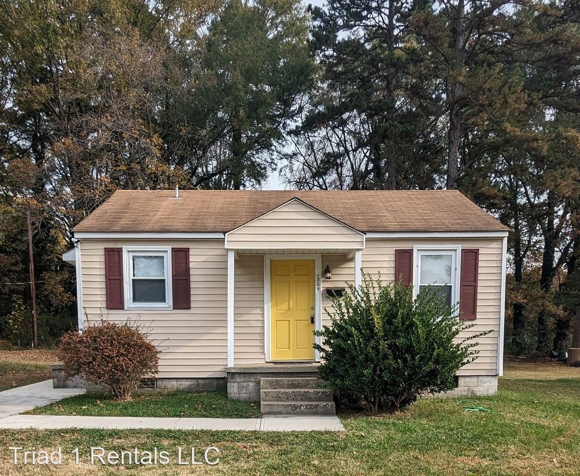 1325 Mayfair Ave, Greensboro, NC 27405 2 Bedroom House for 1,100/month