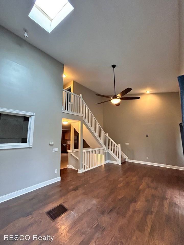 614 W 2nd Ave - Photo 3 of 11