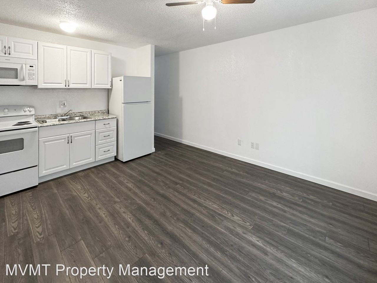 1028 East Bender Boulevard Units A-Z - Photo 2 of 7