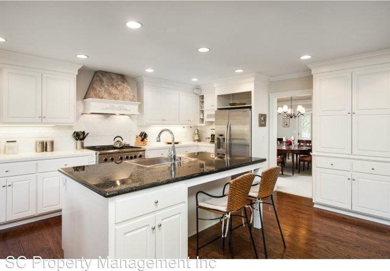 323 Castilian Way - Photo 3 of 3