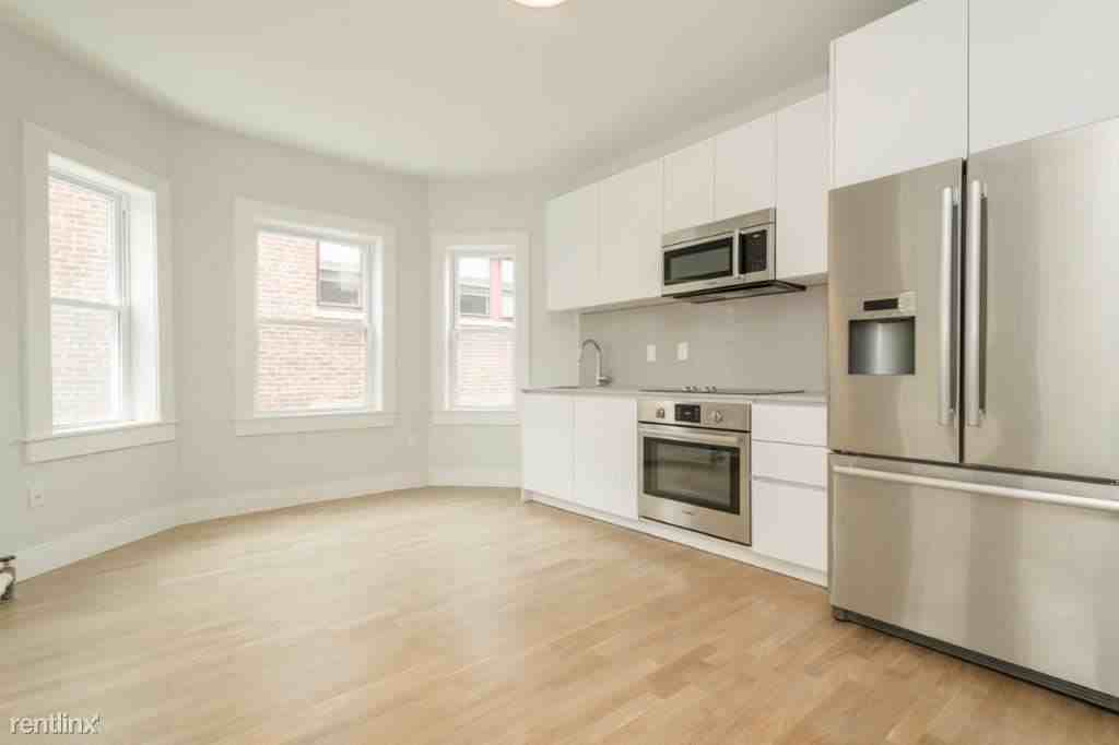 39 South St - Photo 2 of 12