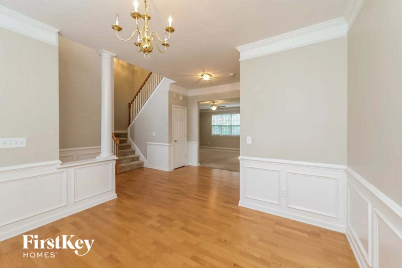 4182 Turnberry Park Ct - Photo 3 of 12