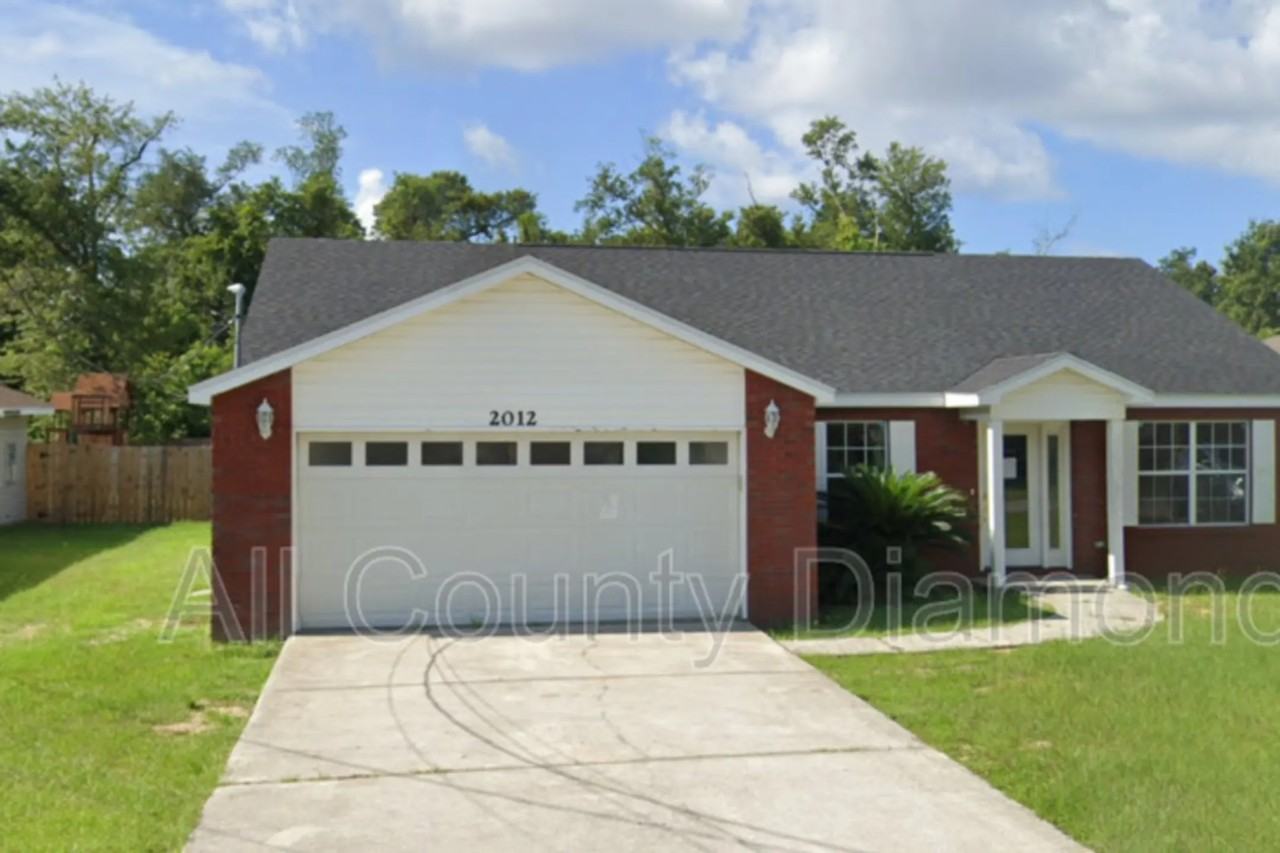2012 E 8th St, Panama City, FL 32401 4 Bedroom House for 2,000/month