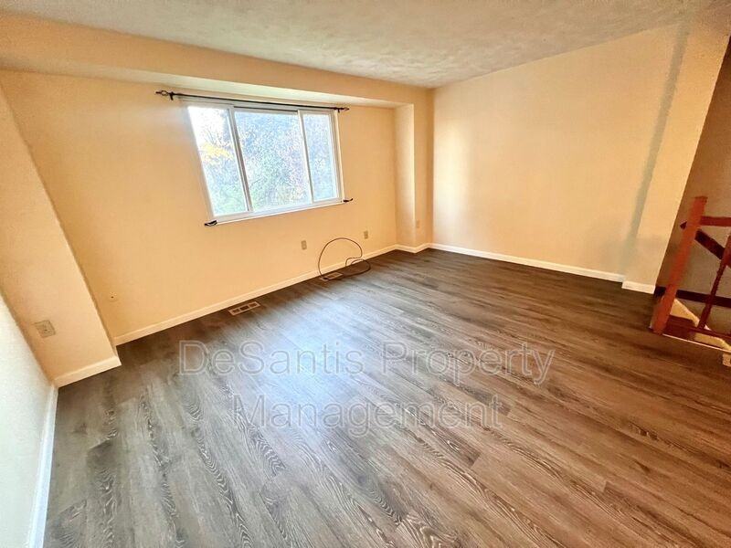 109 Gringo Independence Rd - Photo 2 of 17