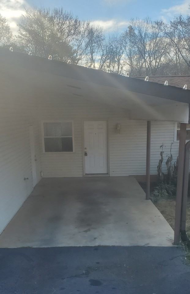 440 Cherokee Heights Dr - Photo 2 of 13