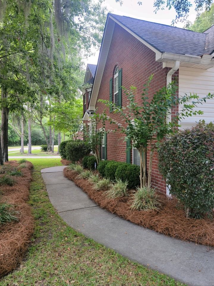 663 Hamlet Cir - Photo 2 of 45