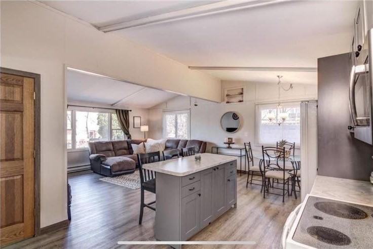 1125 Barland St - Photo 3 of 13