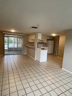 2540 Society Dr - Photo 3 of 15