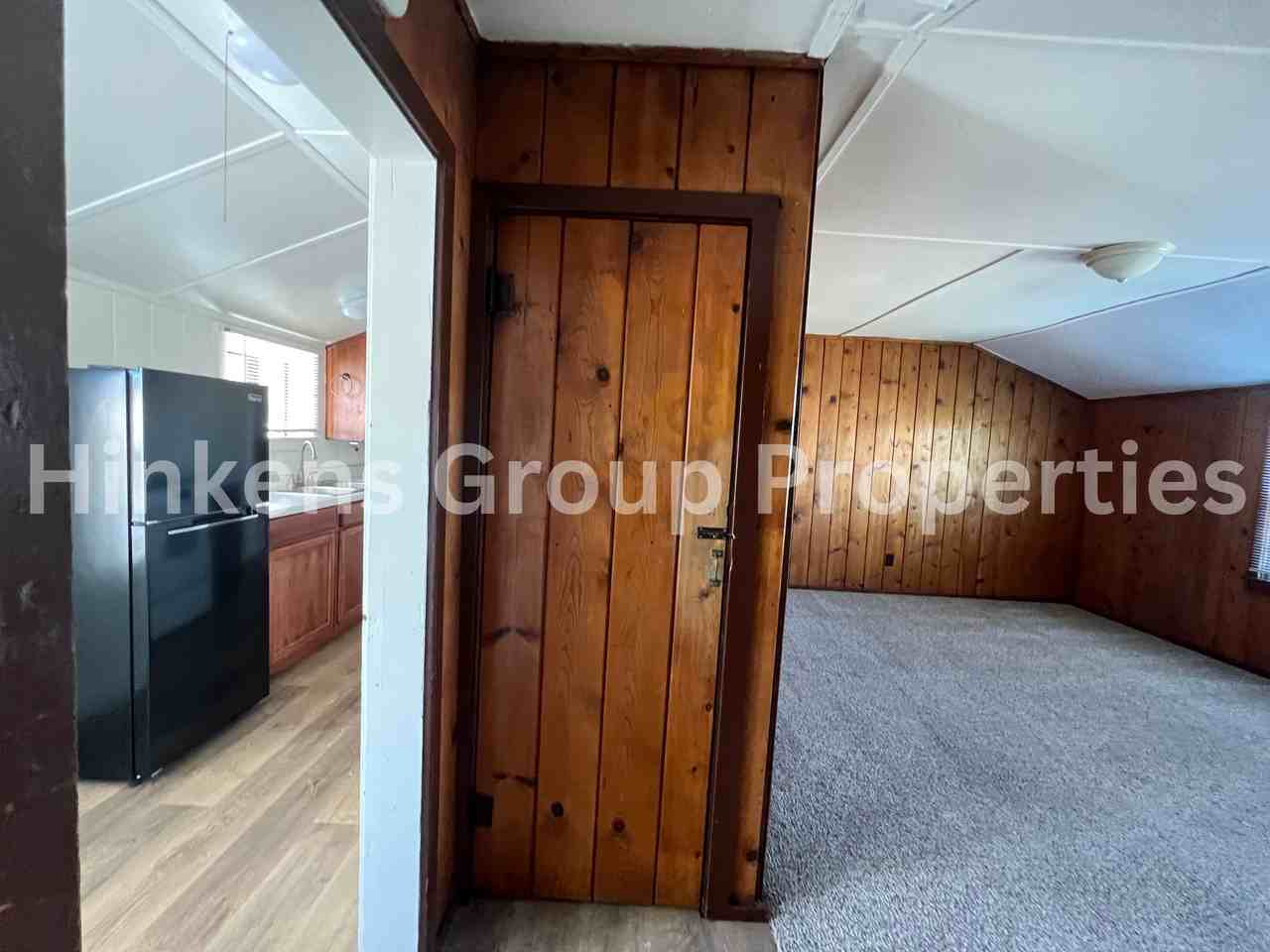 230 N G St - Photo 3 of 16