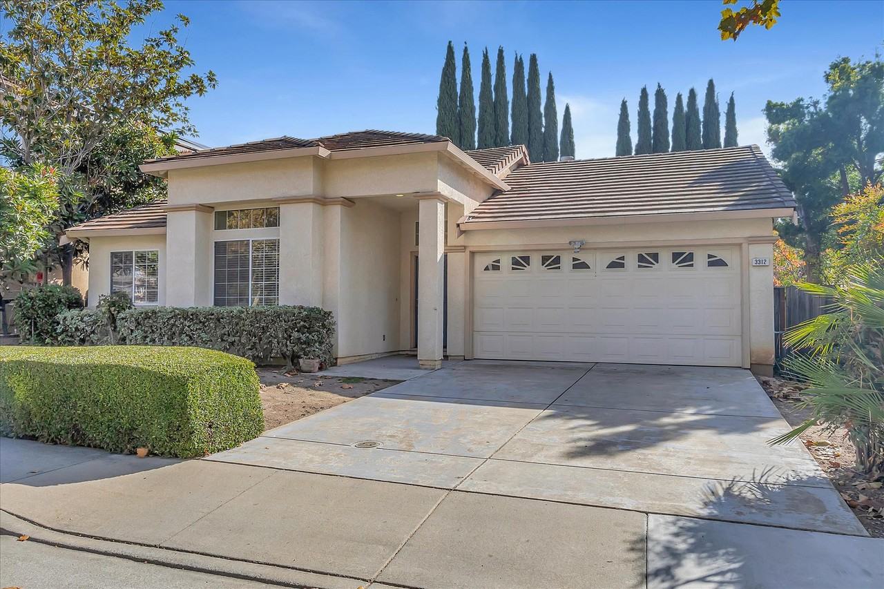 3312 Pomerado Dr - Photo 2 of 45