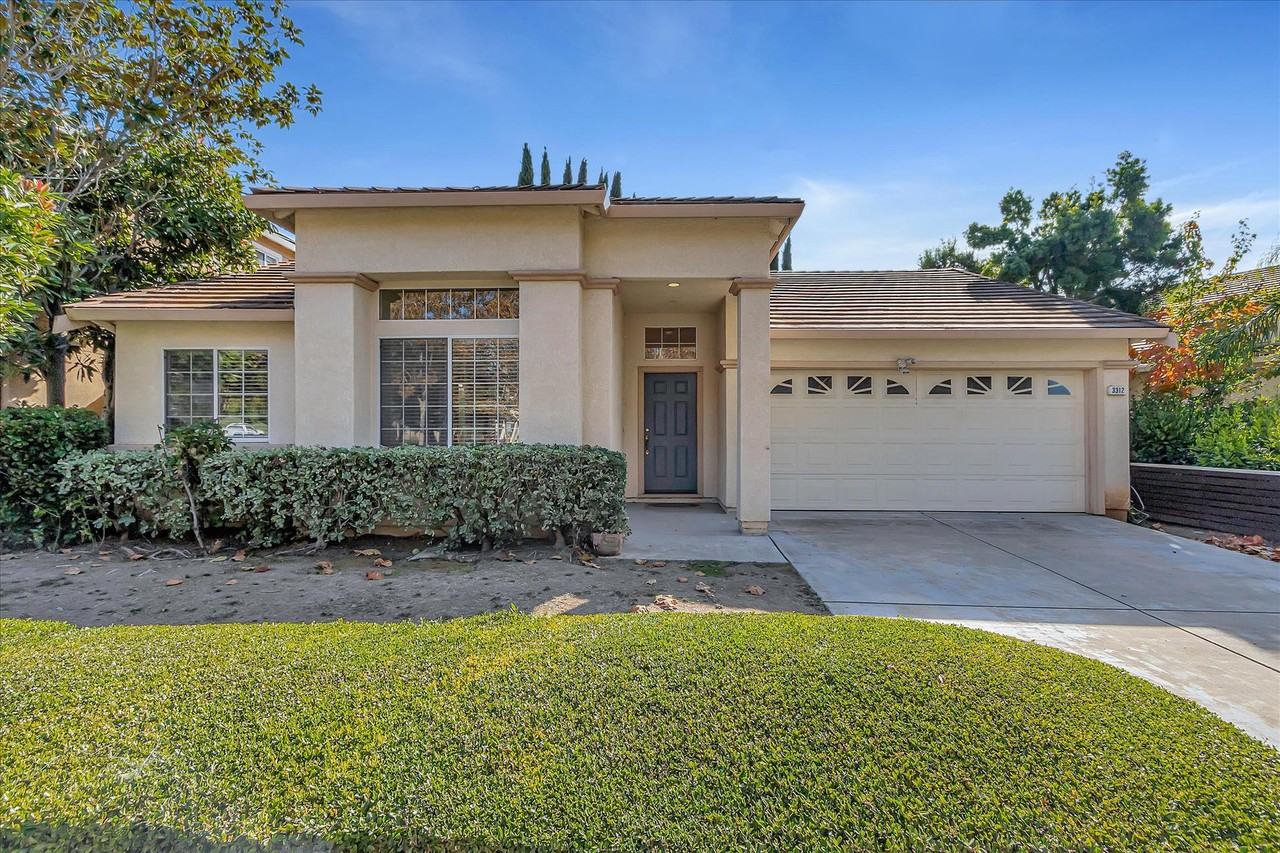 3312 Pomerado Dr - Photo 3 of 45