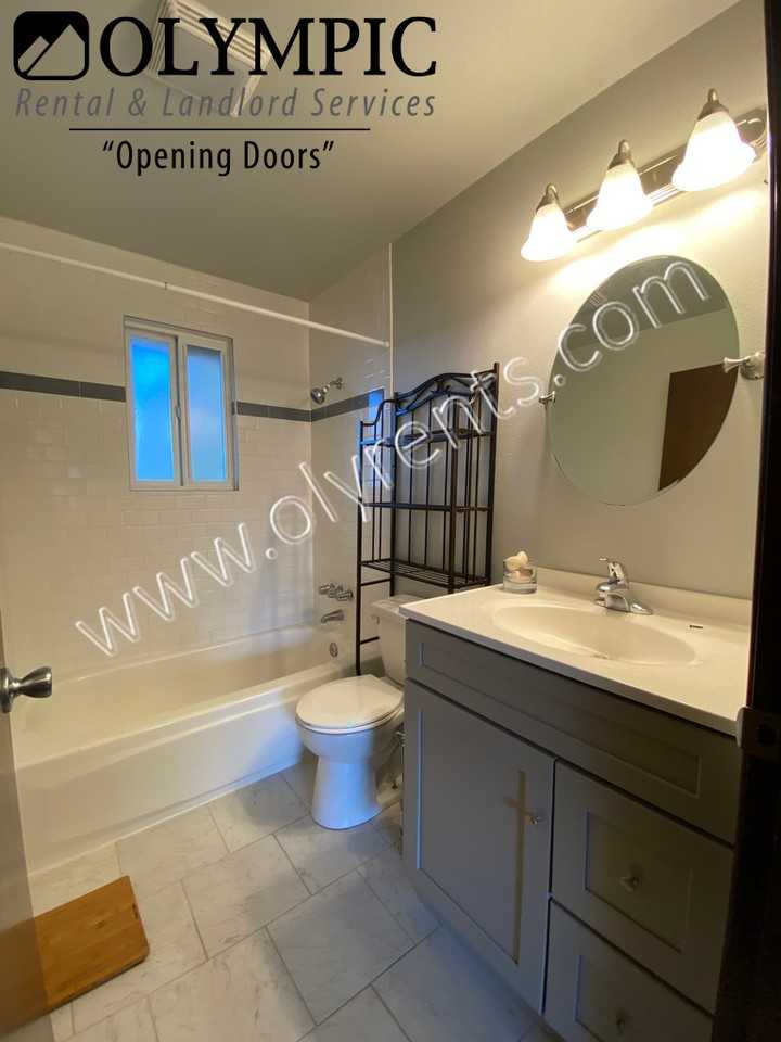 2300 9th Avenue Southwest #A6 - Photo 7 of 9