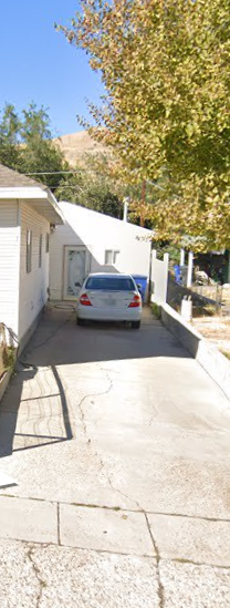 2880 Sw - Photo 2 of 3