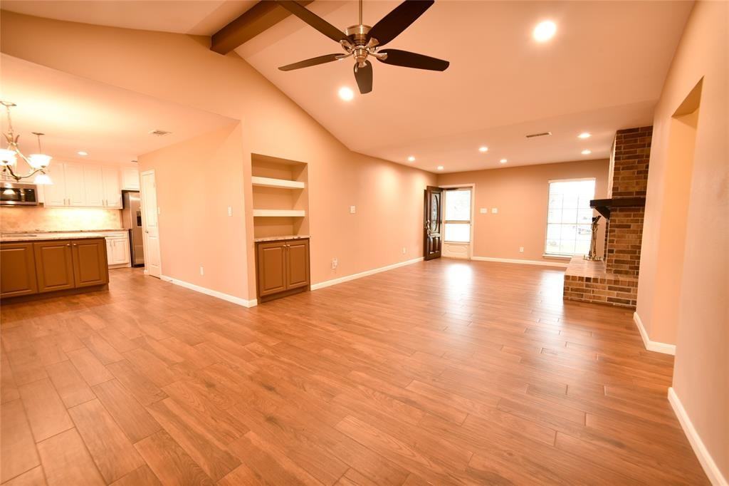 217 Rachael Lane - Photo 3 of 26