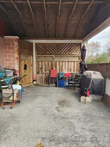 884 Reytan Blvd - Photo 3 of 11