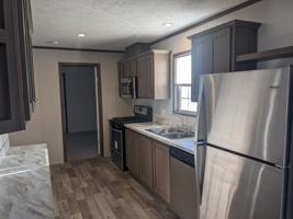 featured image of 300 Forrest Ave #3