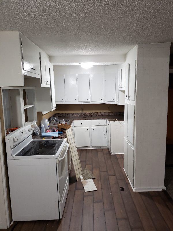 323 Walker Rd - Photo 3 of 9