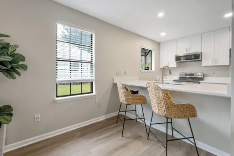 3604 Sedona Loop - Photo 6 of 15