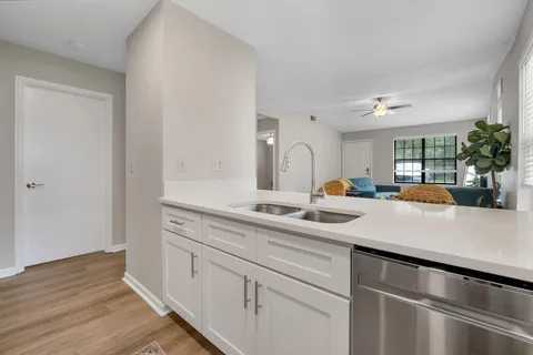 3604 Sedona Loop - Photo 5 of 15