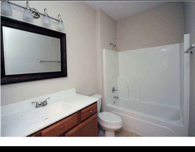 99 Leigh Ann Ln - Photo 3 of 19