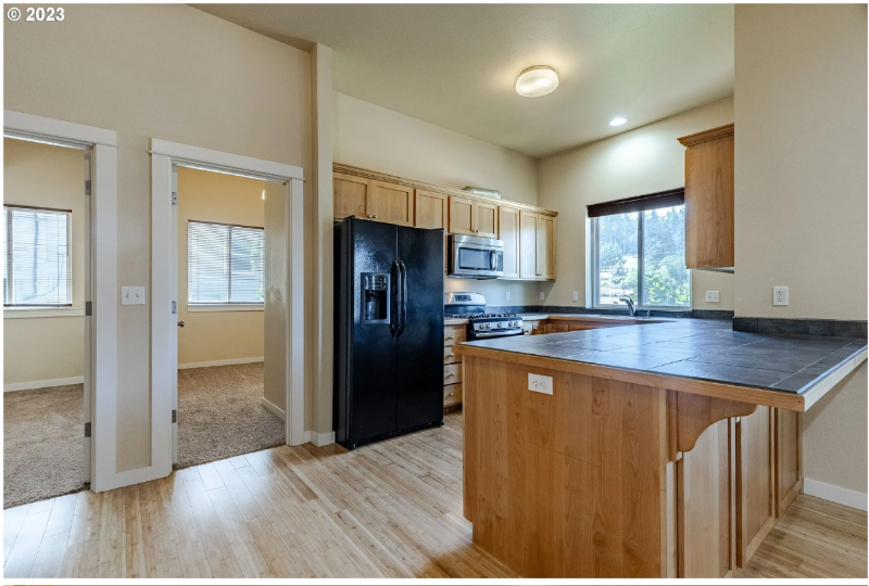 2556 Royalann Ln #A - Photo 2 of 10