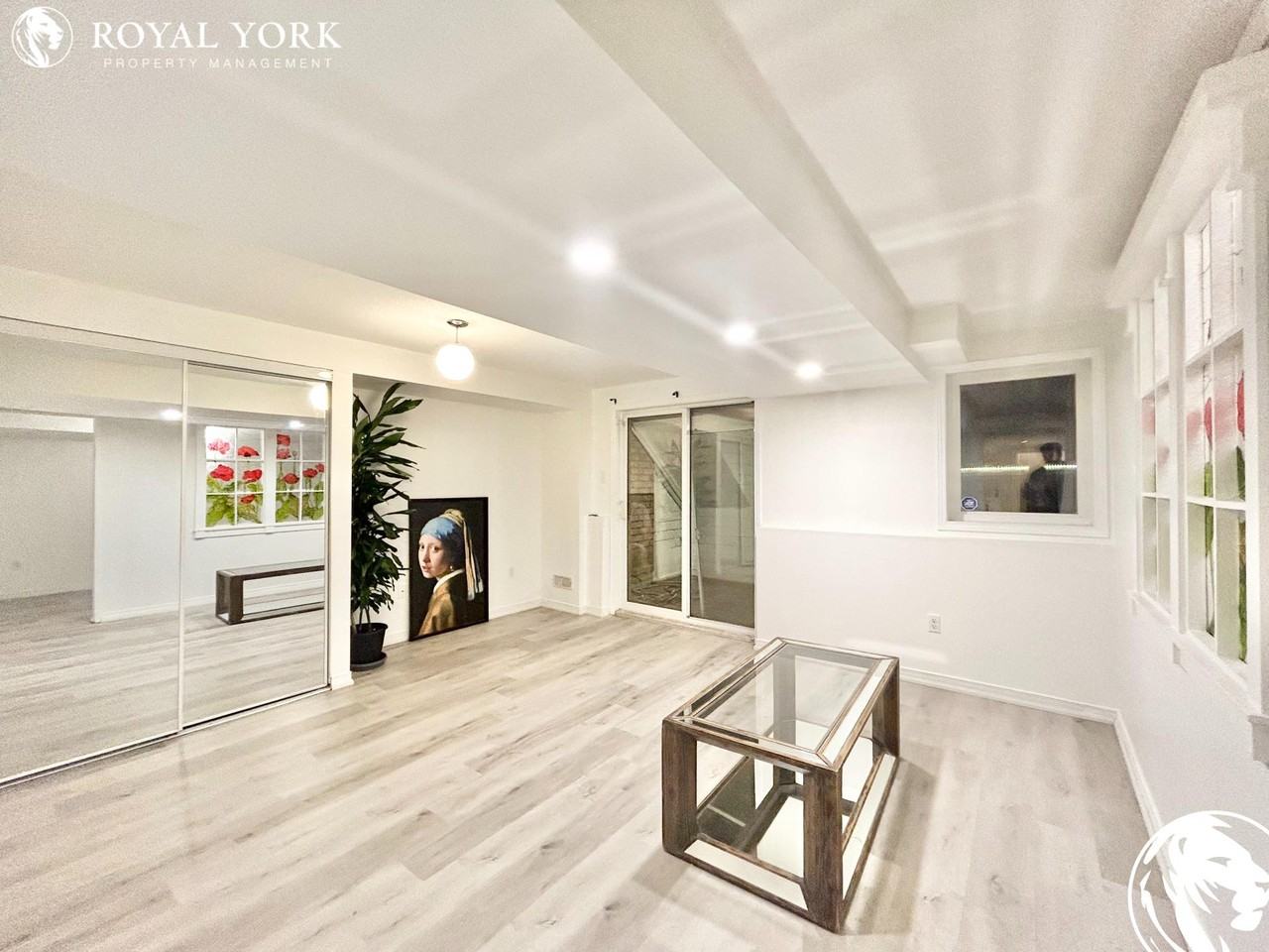 44 Westcliffe Cres #2 - Photo 2 of 29